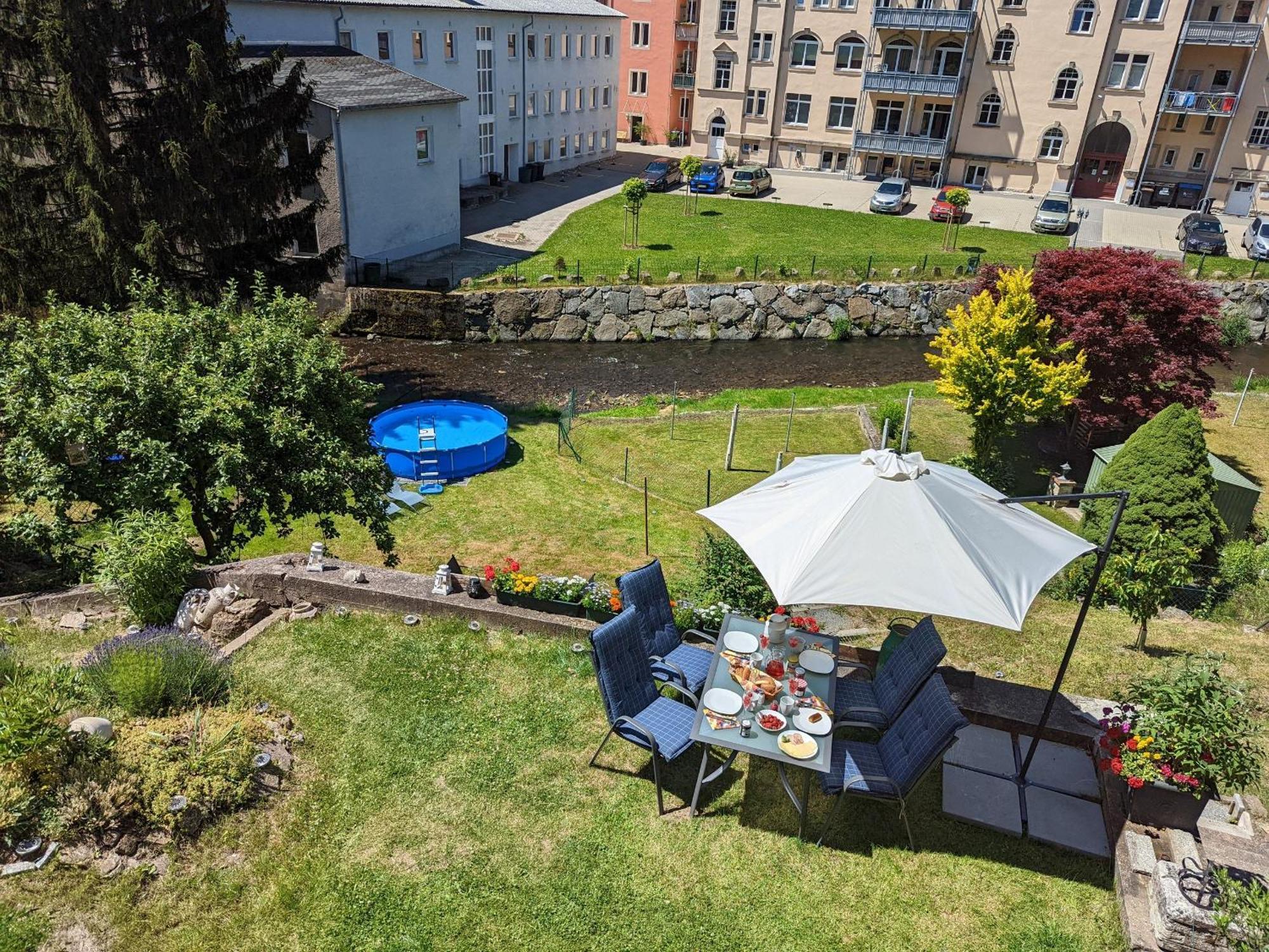 F3 Urlaubsmagie - Pool, Garten & Terrasse - 4P Sebnitz Exterior photo